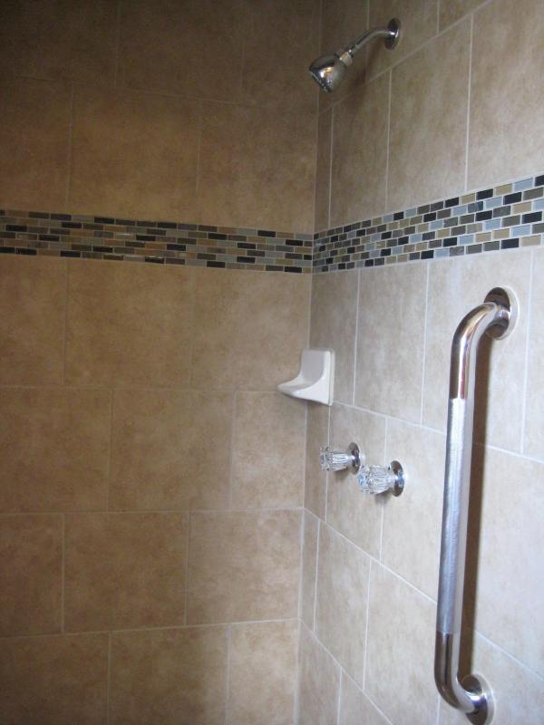 Deluxe Suite image 2