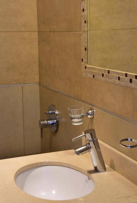 Double Room with Garden View image 1