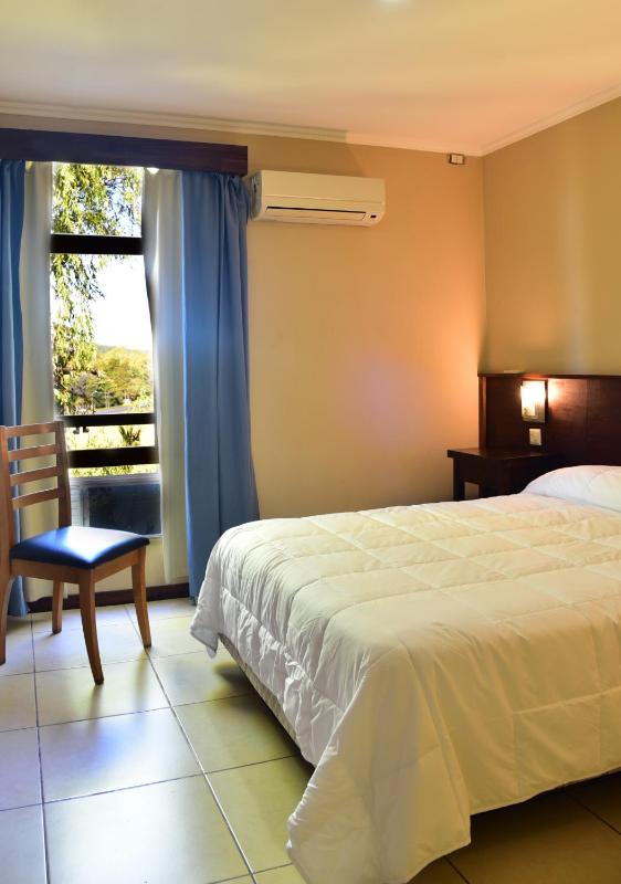 Double Room with Garden View image 2