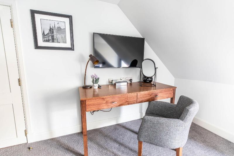 Superior Double Room image 4