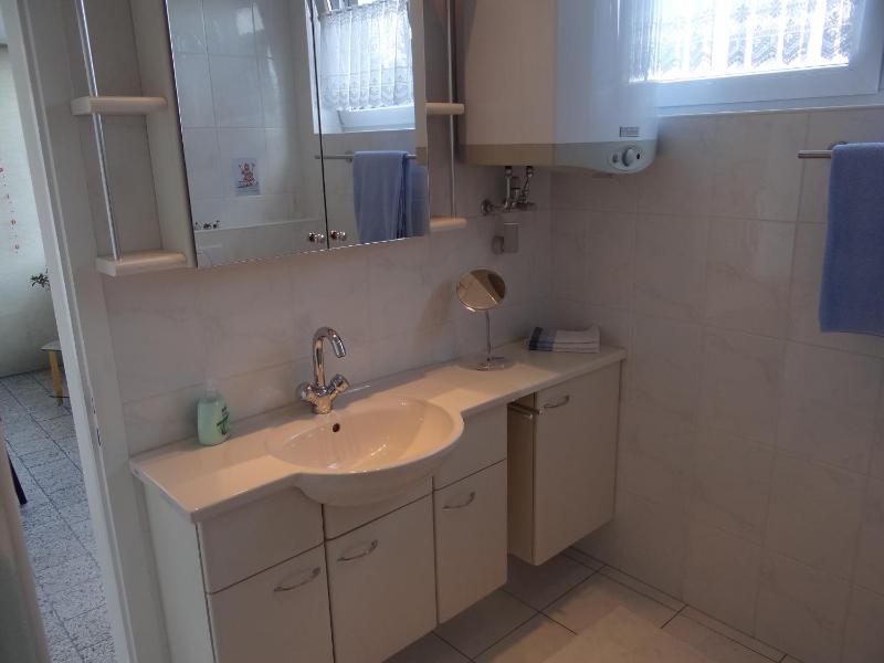One-Bedroom Apartment - Ground Floor image 4