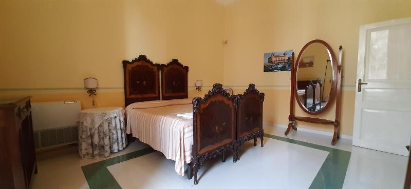 Triple Room image 3