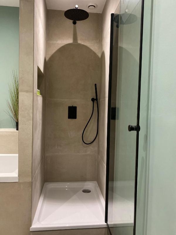 Superior Apartment image 3