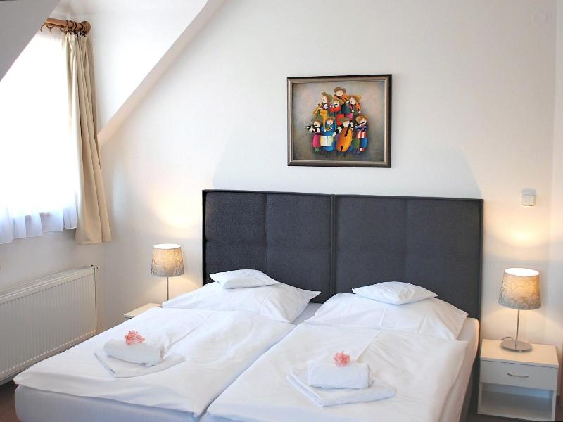 Superior Apartment image 1