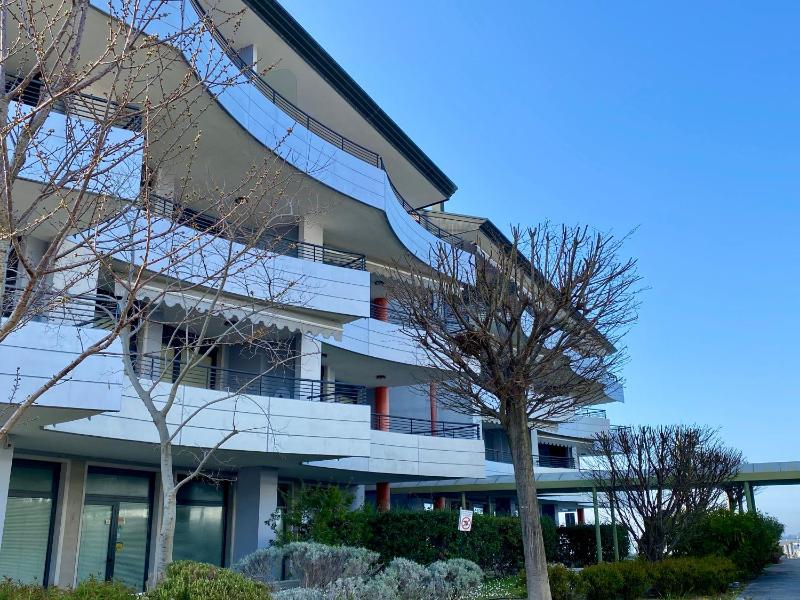 Costa Azzurra Apartment - image 4