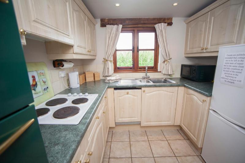 Cottage with Garden View image 1