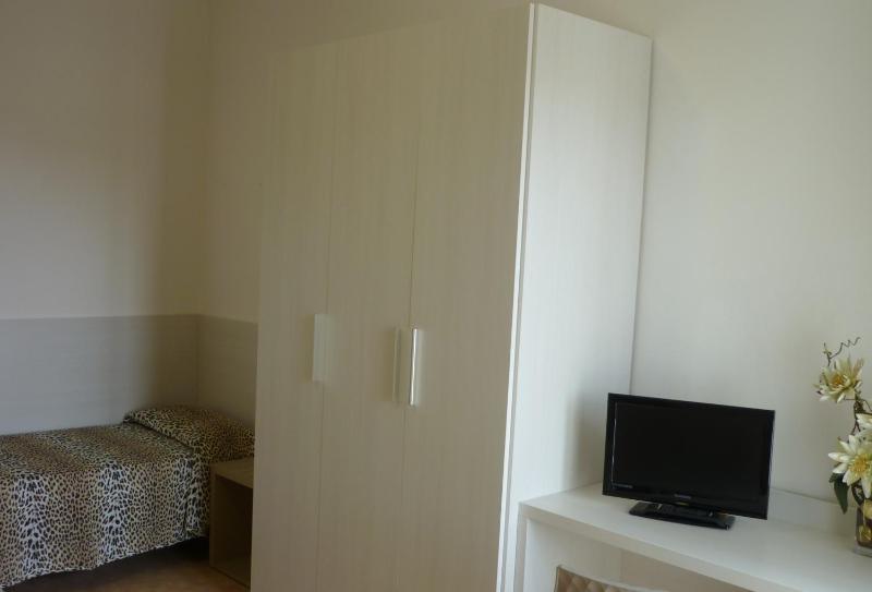 Triple Room image 2