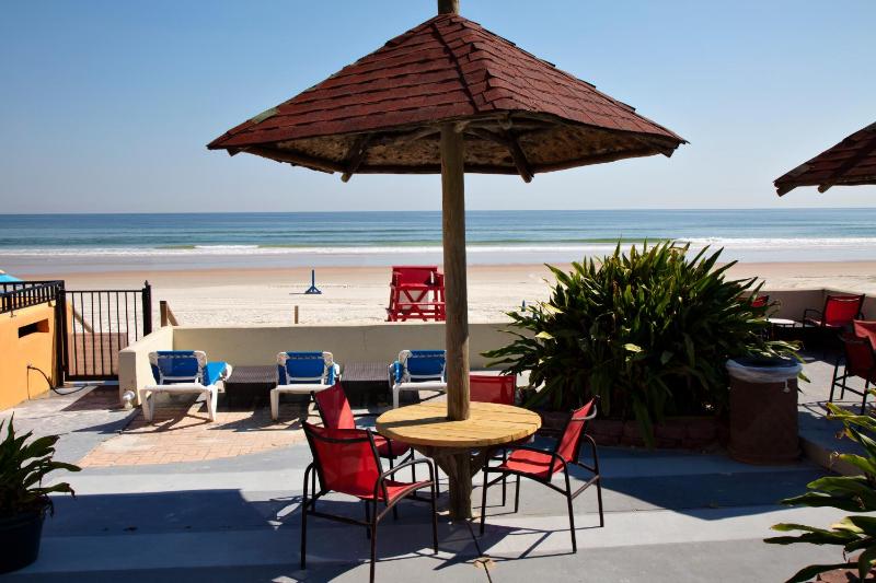 Daytona Dream Inn By AmeriVu - image 36