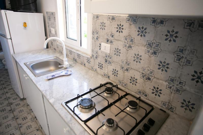 Stromboli sea view apartment - image 12