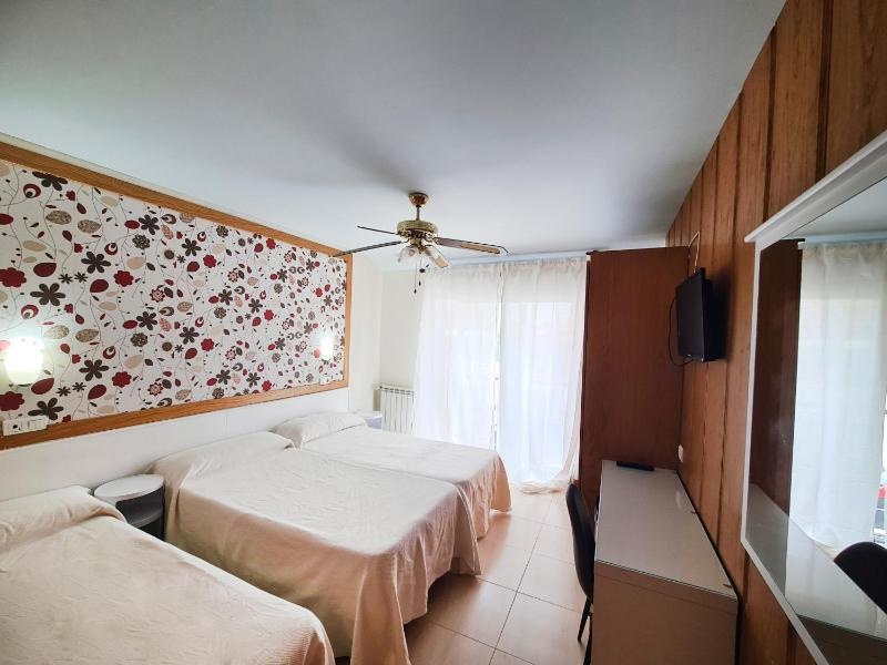 Triple Room image 1