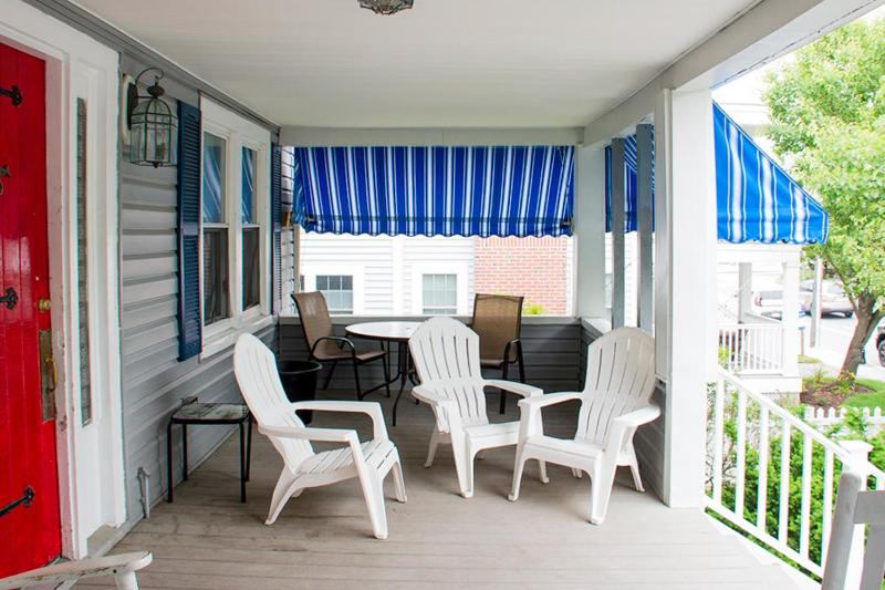 Four Bedroom House image 2
