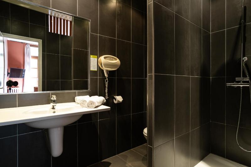 Superior Double Room image 2