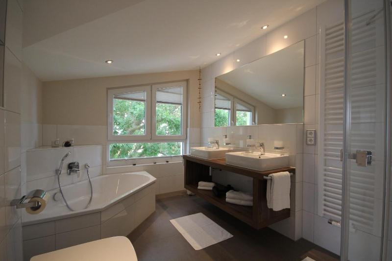 Meeresblickresidenzen Ferienwohnung Nr 66 mit Sauna- und Schwimmbadnutzung im AHOI Sellin - image 20