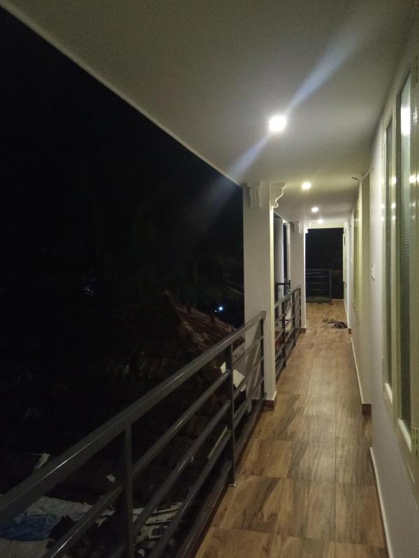 Coconut Grove - image 7