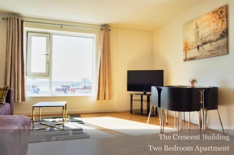 Gunwharf Quays Apartments - image 22