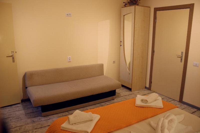 Standard Double Room image 2