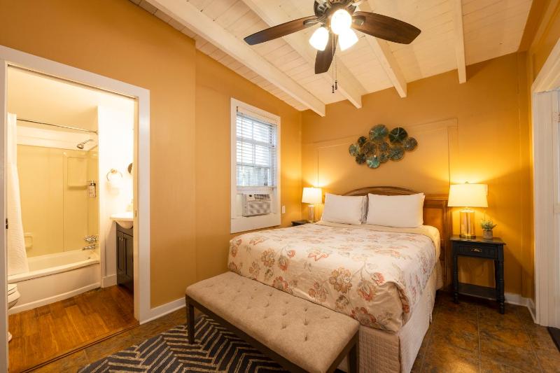 Rose Lane Villas - image 9