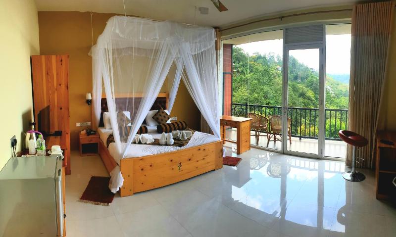 Hotel Ella`s Edge - image 31