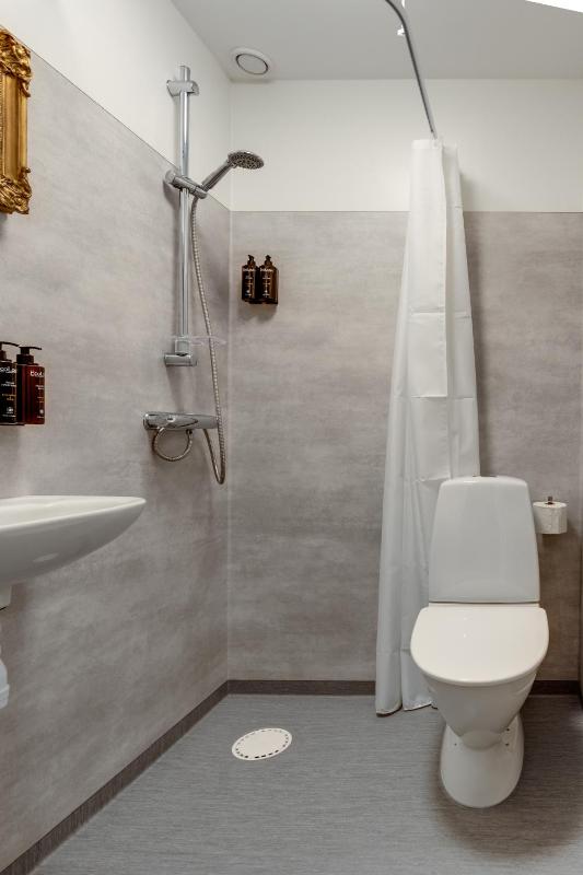 Small Economy Double Room image 2