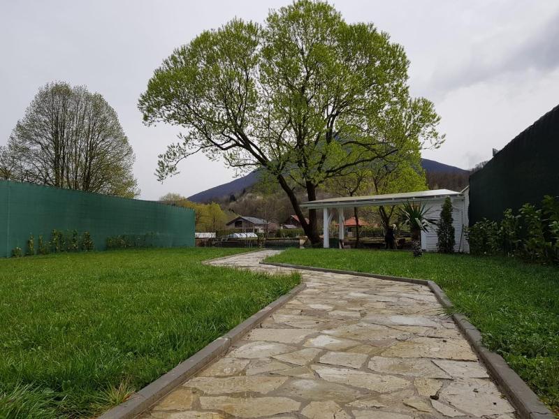 River Luxury House - image 12