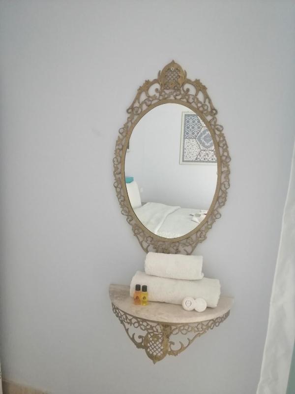 Deluxe Room image 1