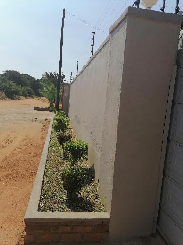 848 Guest House - image 2