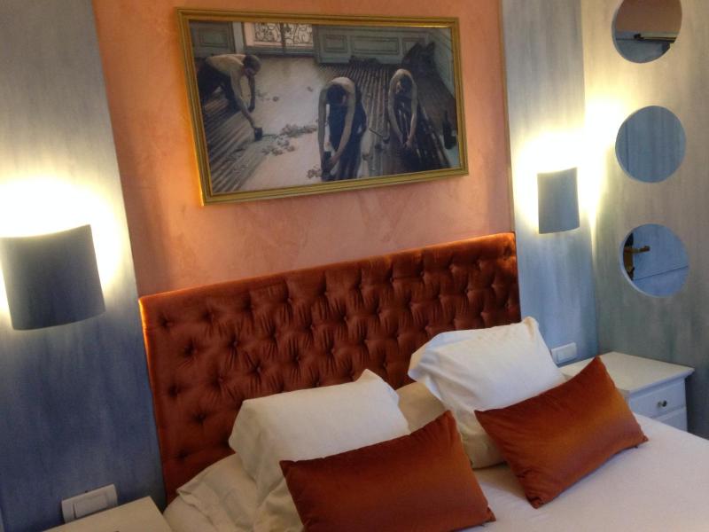 Standard Double Room image 2