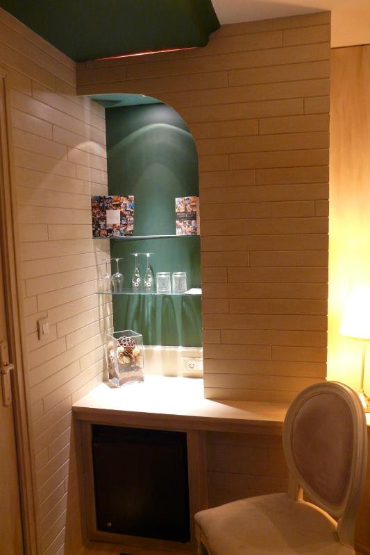 Superior Double Room with Terrace image 2