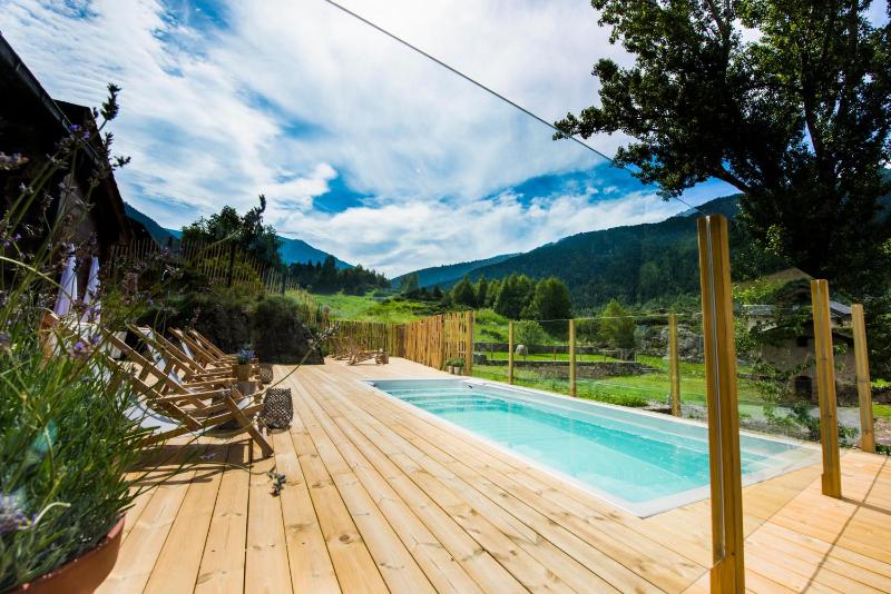 Chalet image 1