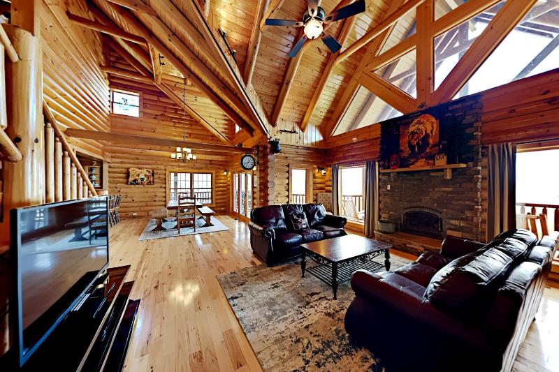 Five-Bedroom House image 2