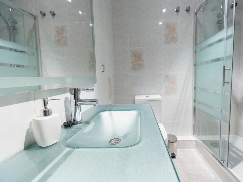 Three-Bedroom Apartment image 3
