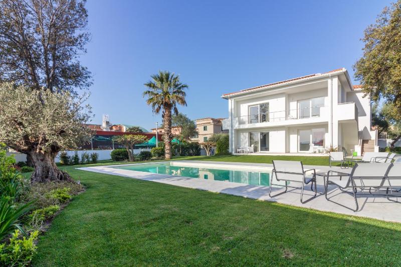 Villa Mary Images