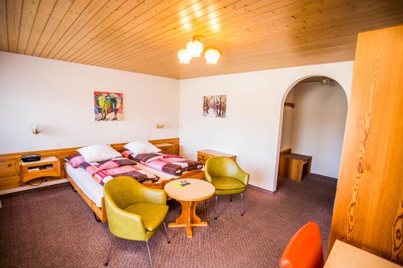 Superior Double Room with Balcony image 2