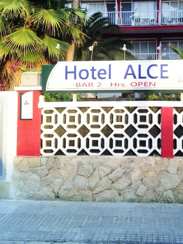 Hostal Alce - image 16