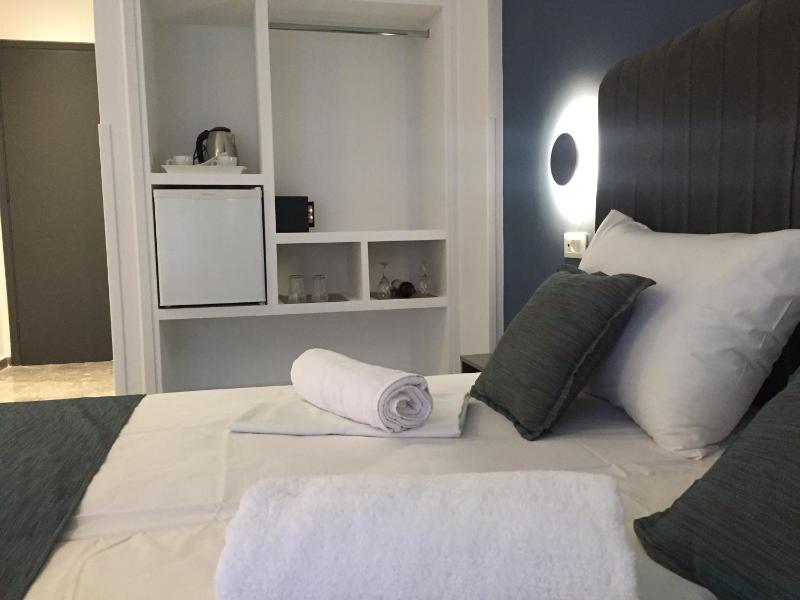 City Pearl Hotel - image 10