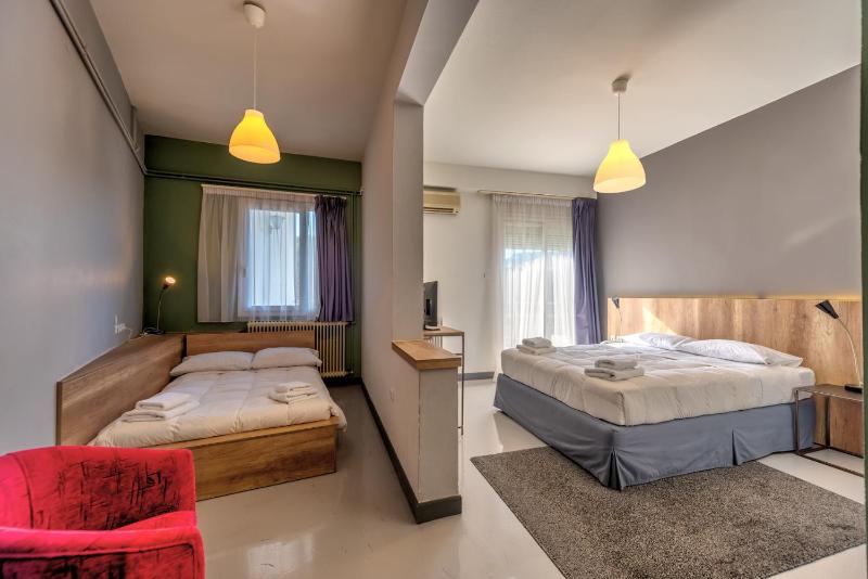 Triple Room image 2