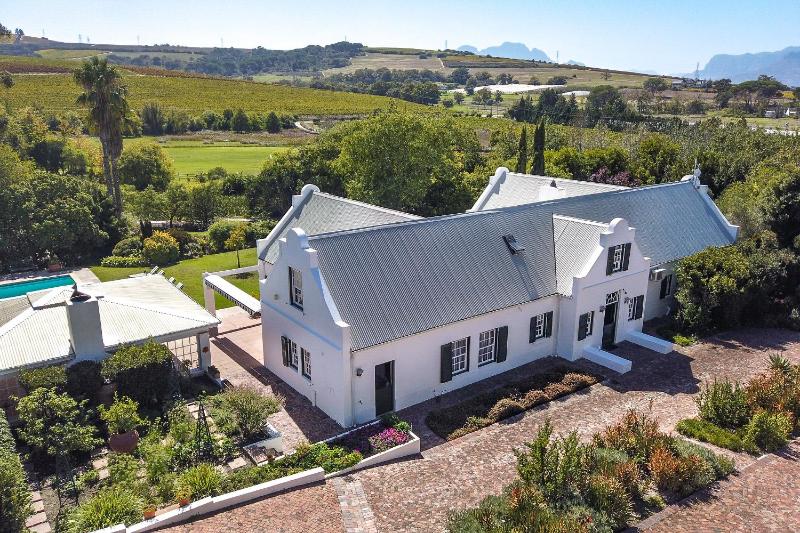 Sanddrif Stellenbosch Guest Farm - image 2