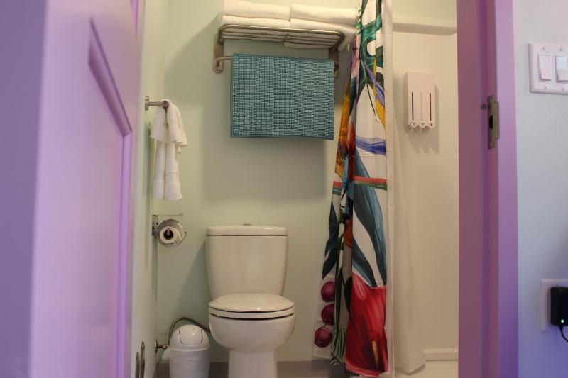 King Room image 2