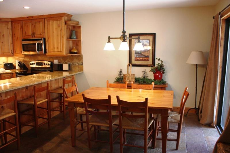 Two-Bedroom Apartment image 4