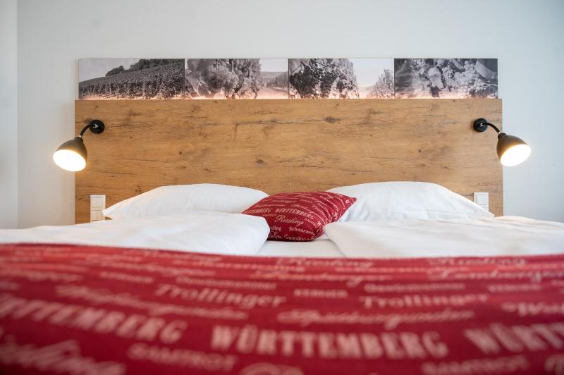 Double Room with Air-Condition image 4