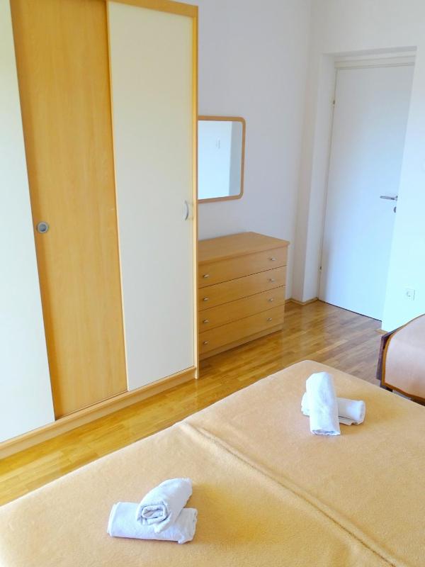 Apartments Zrinko - image 24
