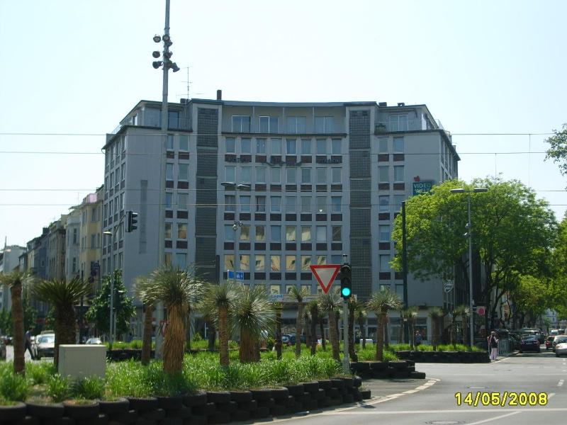 Domo Hotel Mondial - image 1