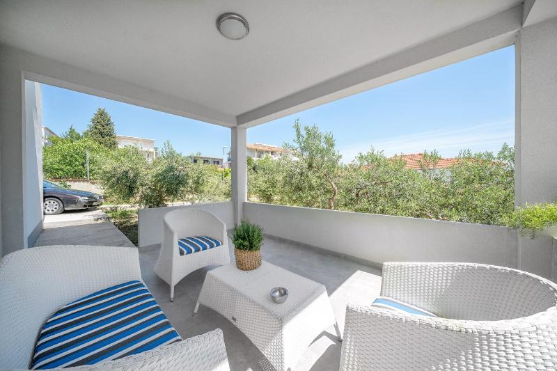 Good Vibration Apartments - image 6