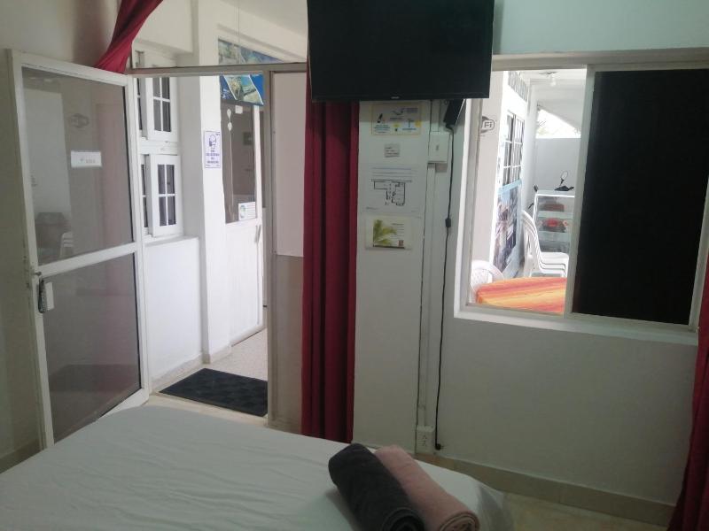 Inn Skyline Hostel - image 2