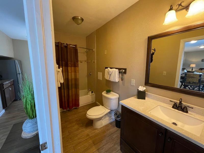 Family Suite - Non Pet Friendly image 3
