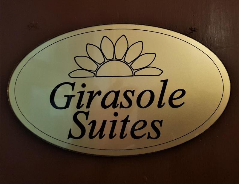 Double Room with Private Bathroom image 3