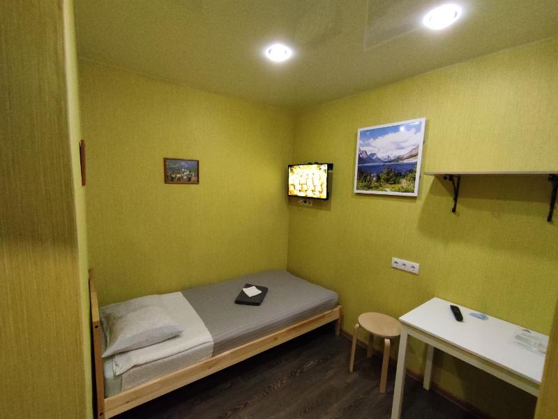 Budget Single Room image 3