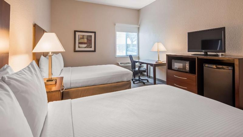Best Western Tampa - image 16