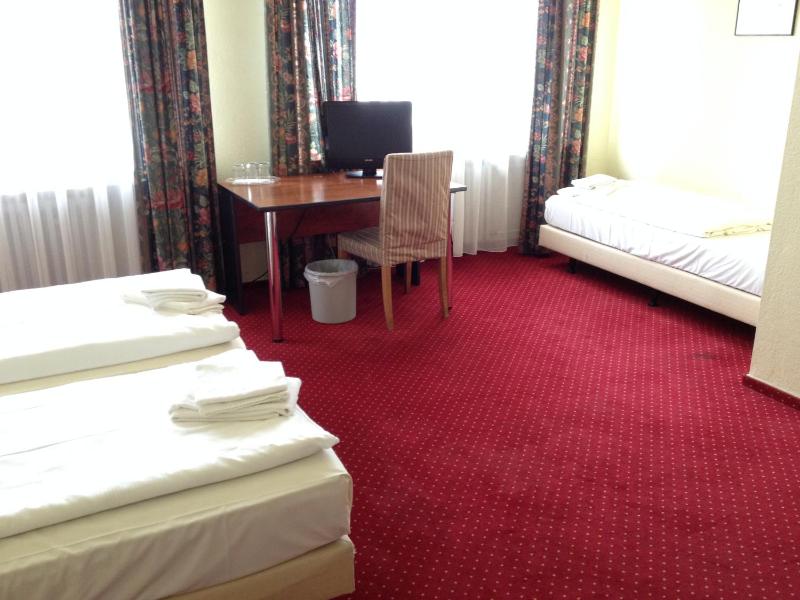 Domo Hotel Mondial - image 15