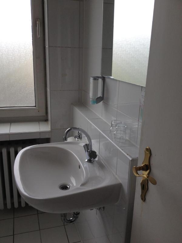 Domo Hotel Mondial - image 17